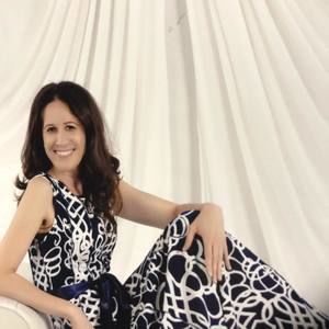 Meet your Posher, Lara